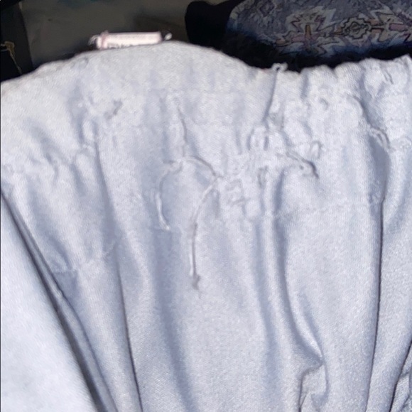 Pattern Under Armour shorts - Picture 2 of 2